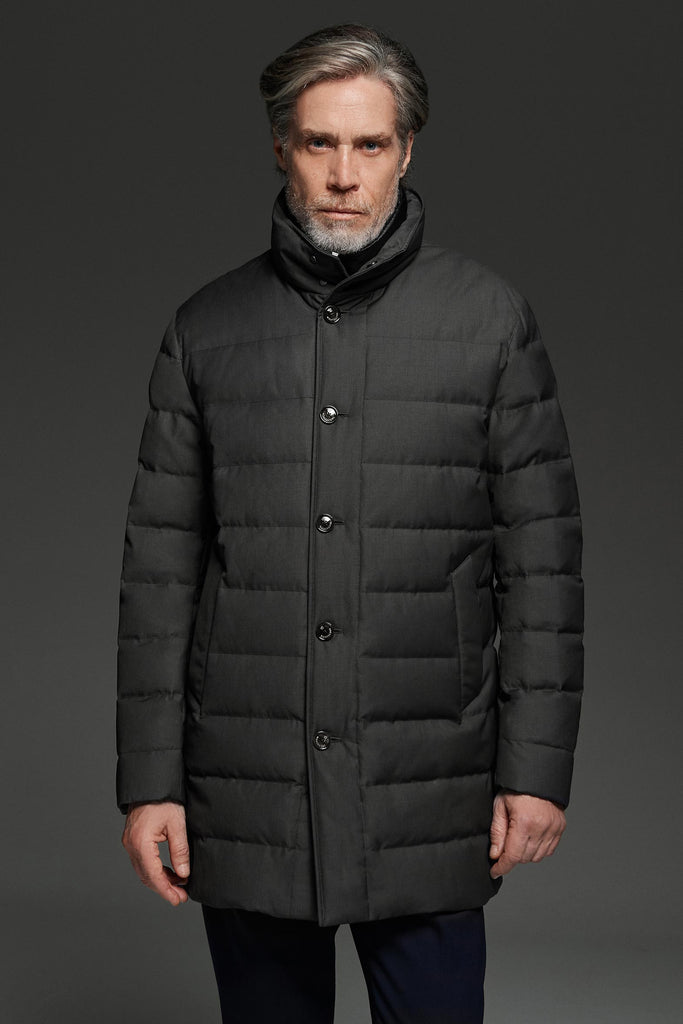 Cappotto uomo invernale color lava grey, in tessuto tecnico membranato e imbottito in piuma | Montecore